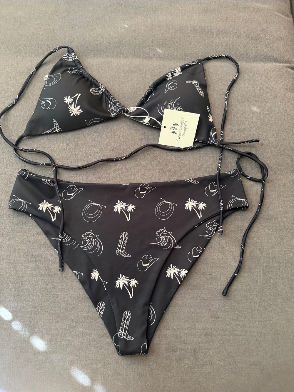 Women’s Black Printed Triangle Bikini Set - Coastal Motif